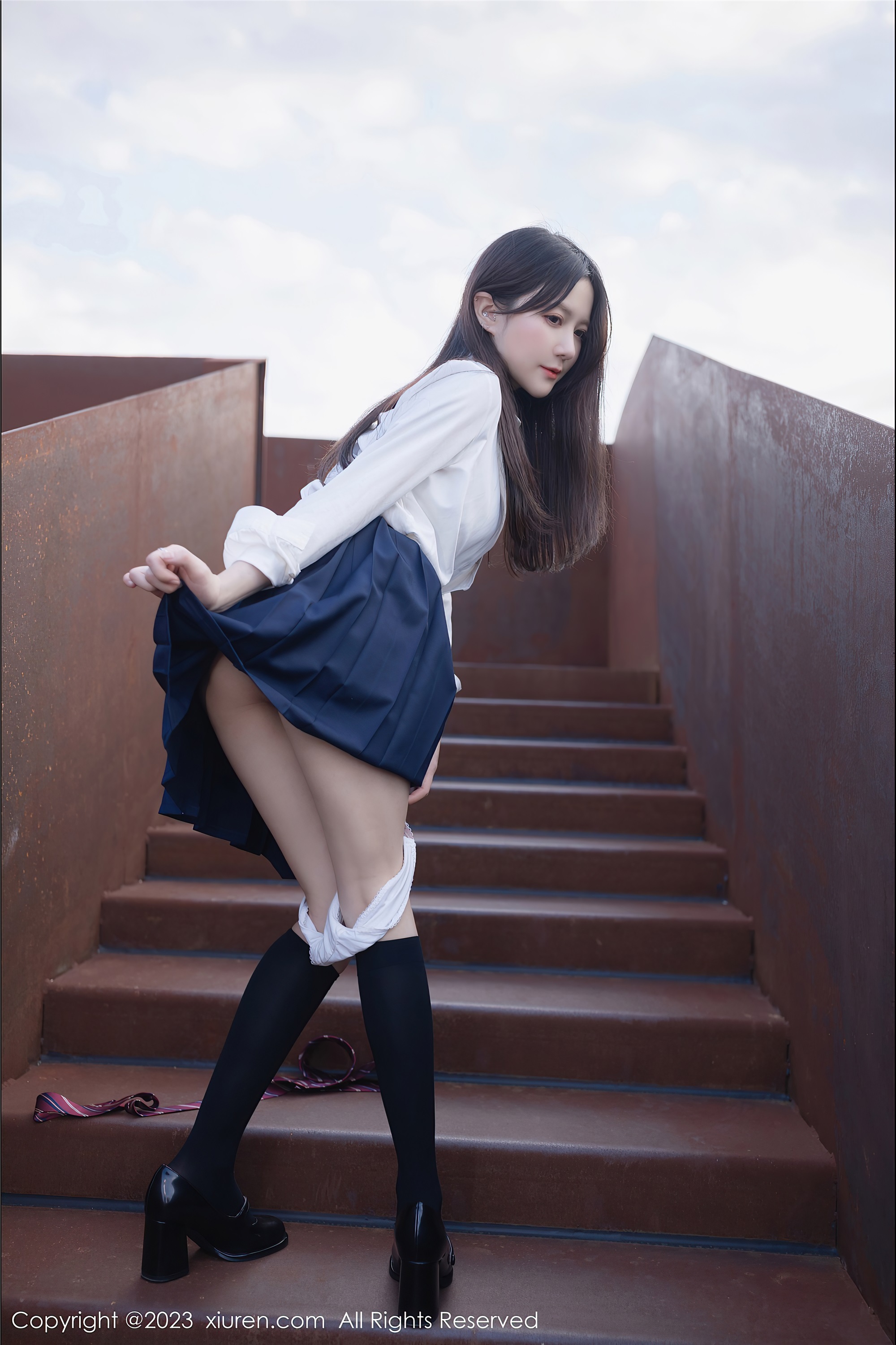 XiuRen秀人网  2023.03.10 NO.6400 鱼子酱Fish 三亚旅拍